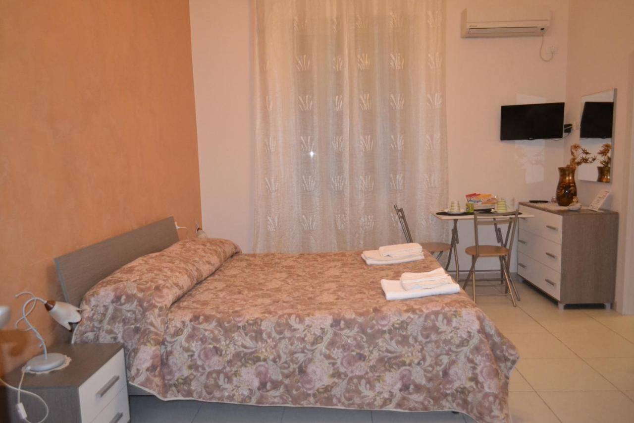 B&B A Casa Di Ale 팔레르모 외부 사진