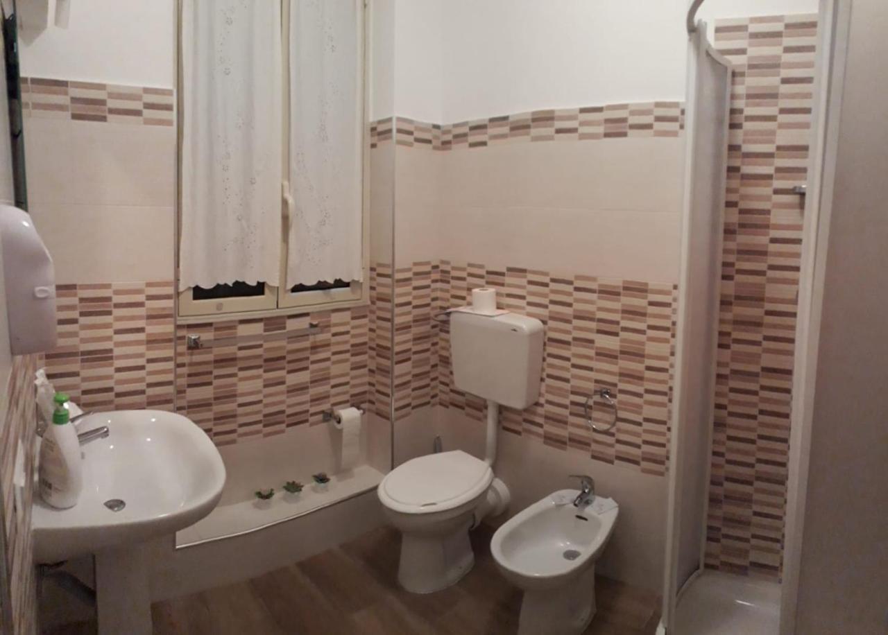 B&B A Casa Di Ale 팔레르모 외부 사진